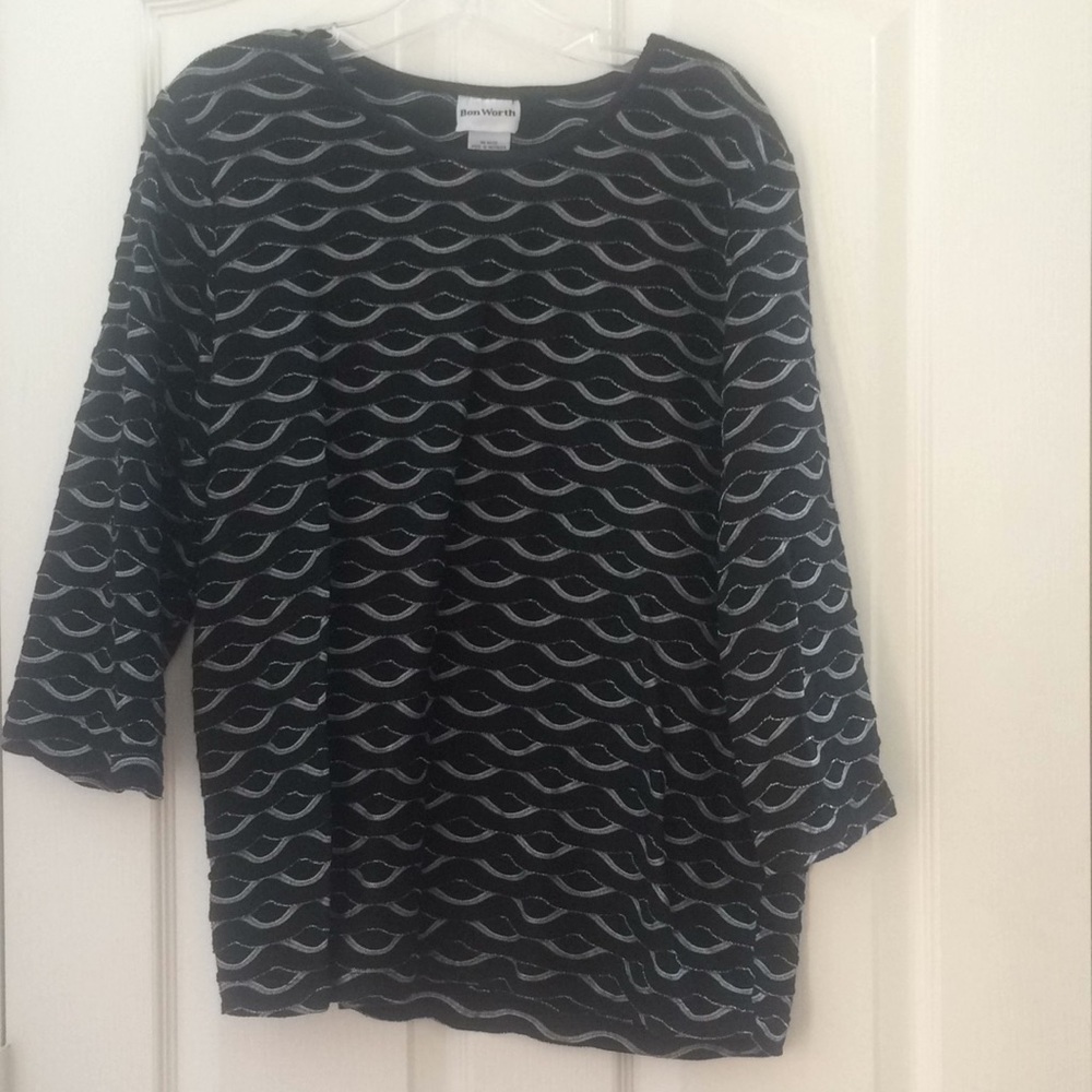 FINAL MARKDOWN Ladies’ BonWorth Top (L)